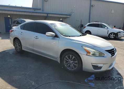 2015 Nissan Altima 2.5 from USA, damaged, VIN 1N4AL3AP2FN896232